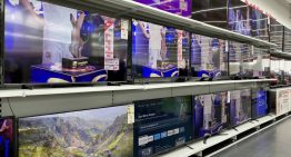 De 1.099 a 499 euros: MediaMarkt tumba el precio de esta tele QLED Samsung de 65 pulgadas con IA