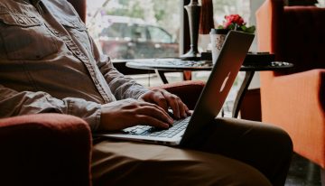 En la tablet, el portátil o el móvil: de viaje a un hotel, siempre voy con una VPN. Y esta es la que llevo en todos los dispositivos