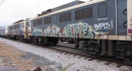 Cada año Renfe, dedica millones y millones de euros a algo que poco tiene que ver con el transporte: limpiar grafitis