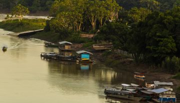 Destruir la Amazonía con permiso del Estado: el absurdo burocrático detrás de la contaminación por mercurio