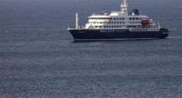 El Gobierno afirma que los pasajeros del crucero «no tendrán contacto con la ciudadanía» y que el desembarco será «ágil y rápido»