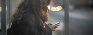 Las IA se han convertido en herramientas de acompañamiento contra la soledad. Para algunos investigadores es "comida basura"