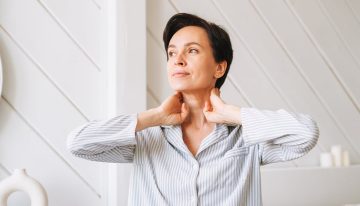 Parece magia pero no lo es: estas tiras eliminan la papada y las arrugas del cuello