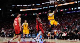 Un incombustible LeBron James cita a los Lakers con los Thunder en las semifinales del Oeste