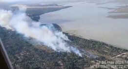La Junta de Andalucía pide más ayuda al Gobierno para extinguir el incendio de Doñana que ya afecta a 400 hectáreas