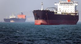 Irán abre la mano en Ormuz a los petroleros asiáticos coincidiendo con la visita de Trump a Xi
