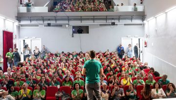 Los directores valencianos advierten de que dimitirán en masa si no hay acuerdo para cerrar la huelga educativa