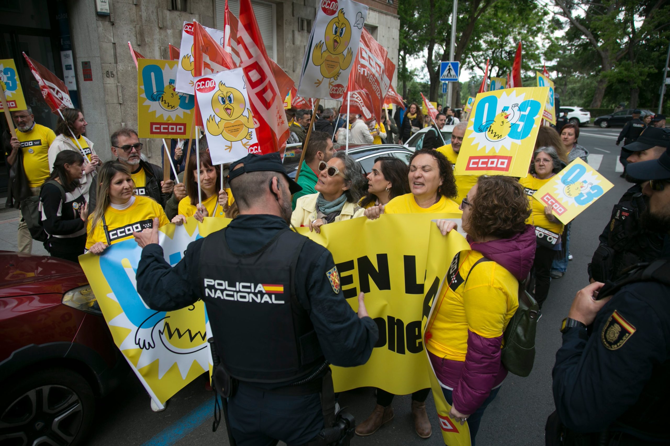Protesta de educadoras y maestras del 0-3 en Madrid, este jueves.