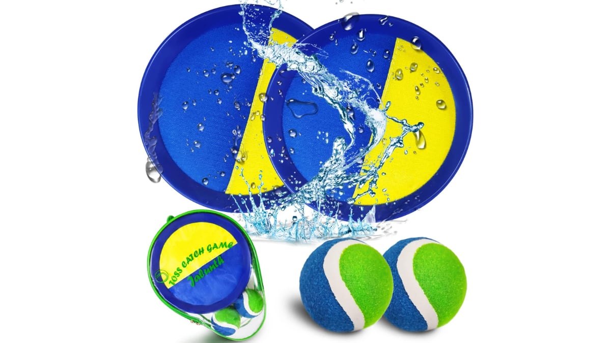 Palas con velcro para jugar en la piscina.