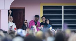 Lamine Yamal, Marc Giró y varios jugadores del Barça visitan la casita de Bad Bunny en el primer concierto en Barcelona