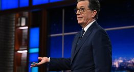 Stephen Colbert imagina una fábula apocalíptica en su último programa, cancelado después de 33 años tras criticar a Trump