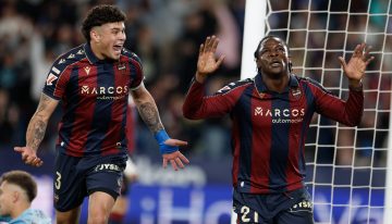 El Levante remonta un 0-2 en contra y sueña con la permanencia