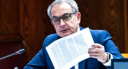 Los indicios de la UDEF sobre la sociedad en Dubái que presuntamente ordenó crear Zapatero no incluyen ninguna referencia de su secretaria