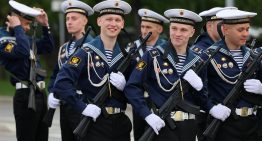 Putin celebra el Día de la Victoria sin tanques, internet, ni casi líderes extranjeros