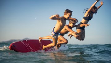 Reír es algo muy serio: la ciencia muestra cómo la risa ayuda a los niños a aprender