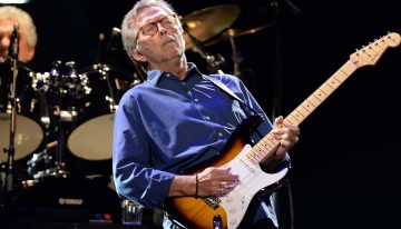 Eric Clapton ofrece un buen concierto en Madrid que se empaña al final por un incidente