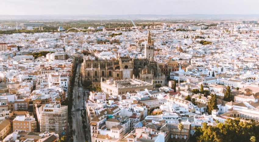 Resolviendo la paradoja de la vivienda en España: por qué suben los precios si bajan las compraventas