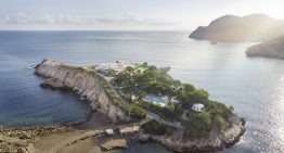 Los alquileres turísticos han tocado techo. En Ibiza alguien ha decidido seguir subiendo: 300.000 euros por una semana