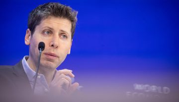 “El chat ha muerto”: OpenAI quiere convertir ChatGPT en una superapp. Los usuarios temen lo peor