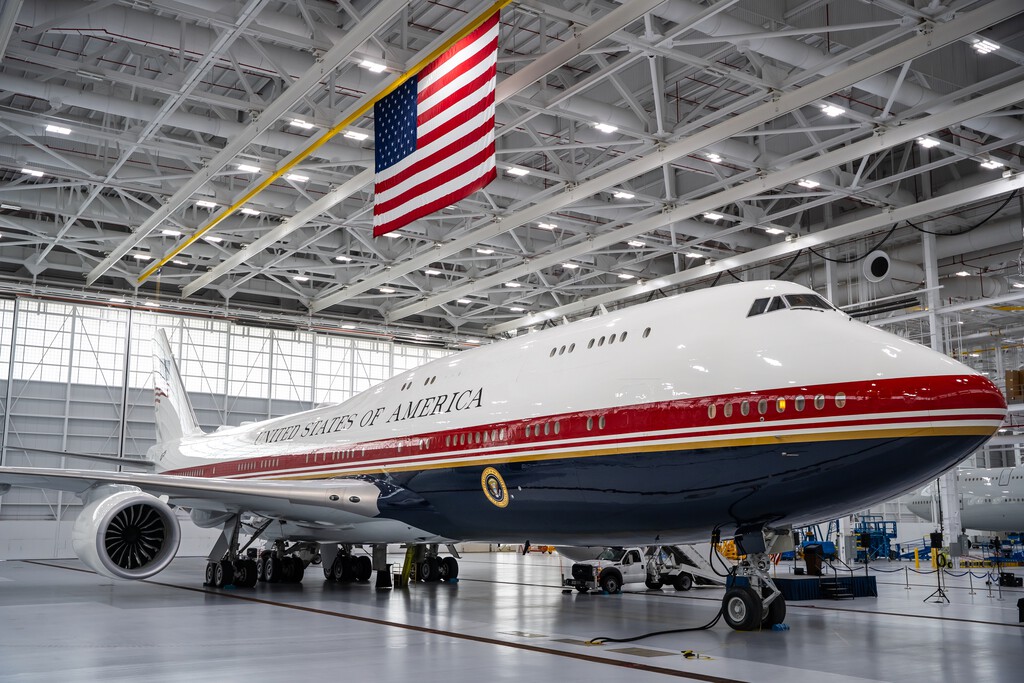EEUU acaba de incorporar un nuevo Boeing 747 a su flota presidencial. Detrás hay un polémico regalo de Qatar