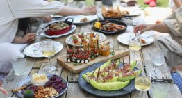 Tu cuerpo te quita el hambre a más de 40 grados por un motivo de pura supervivencia: evitar que te «cuezas» por dentro