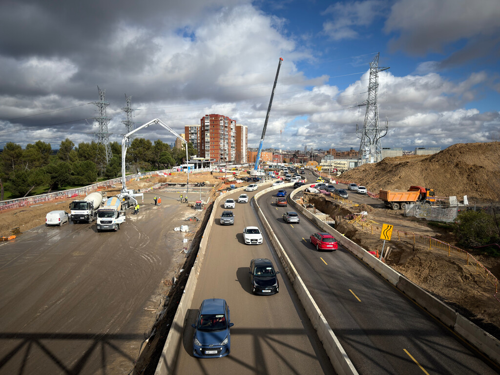 19.000 toneladas de asfalto y seis millones de euros: el plan de Madrid para renovar sus carreteras este verano 