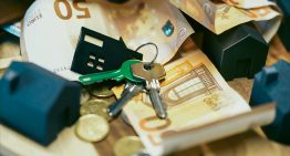 Abogados y notarios coinciden: «al hacer testamento es un acierto dejar bienes concretos a cada hijo y la vivienda solo a uno»