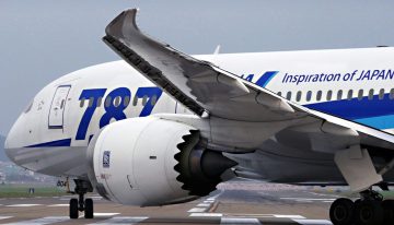 Boeing necesita que el 787 Dreamliner funcione como un reloj. Dos problemas amenazan sus planes
