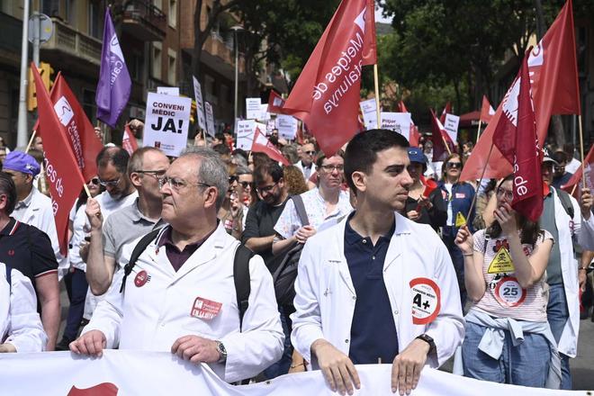 La reunión entre Sanidad y los médicos finaliza sin acuerdo: los sindicatos mantienen la huelga del 15 al 19 de junio