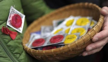 Sanidad destinará 9 millones de euros para financiar preservativos para jóvenes de entre 16 y 22 años en 2027