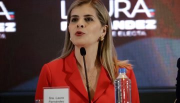 Costa Rica regularizará a miles de solicitantes de refugio de Nicaragua, Cuba, Venezuela y Colombia en un limbo legal