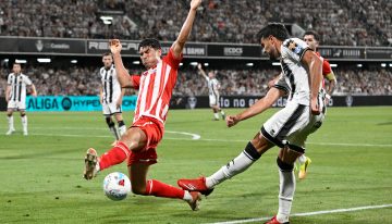 Un ineficaz Castellón no puede con el Almería y el pase a la final del ‘playoff’ de ascenso se decidirá en la vuelta