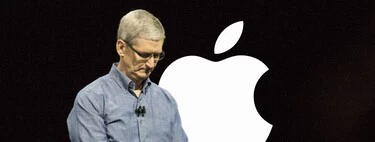 "No podemos hacerlo todo". Tim Cook confirma que Apple subirá los precios por la crisis de memorias