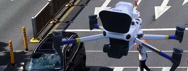 
Shenzhen es una enorme y caótica ciudad para conducir, así que han desplegado drones para vigilarte y reñirte desde el cielo