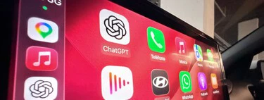 He bajado al coche a probar la nueva app de ChatGPT para CarPlay. Por fin tengo un copiloto con el que se puede hablar de verdad