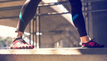 Más de 6.000 valoraciones positivas y en oferta por tiempo limitado: así son las zapatillas que cuidan tus pies