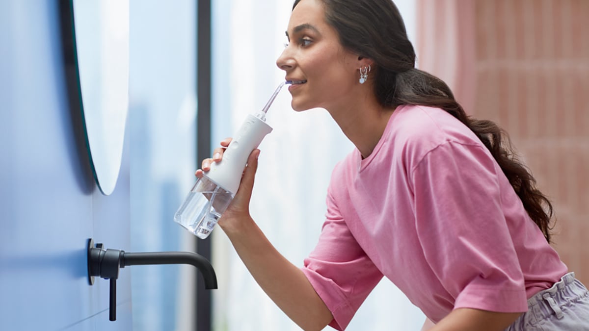 Completa la limpieza bucal en un minuto con este irrigador Philips de gama alta y a precio de derribo en Amazon.
