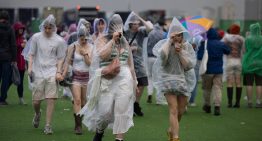 La lluvia da al traste con la primera  jornada del Primavera Sound