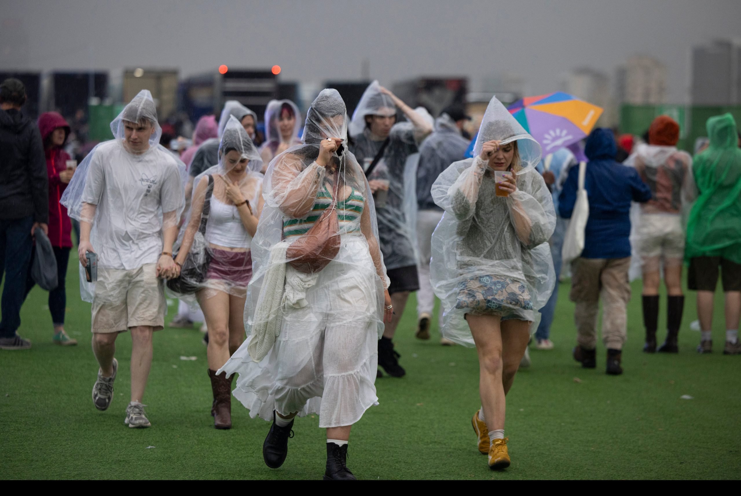 El Primavera Sound suspende parte de sus actuaciones por el mal tiempo. 