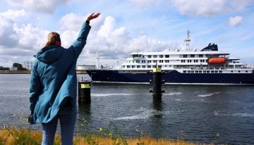 El ‘Hondius’ zarpa de nuevo: el crucero que sufrió el hantavirus viaja al Ártico cargado con empleados