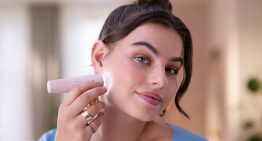 La depiladora facial de Philips que no para de venderse en Amazon: cabe en tu bolso, incluye luz led y está en oferta