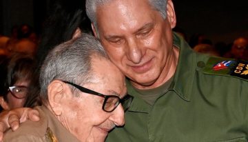 Raúl Castro reaparece por primera vez en público tras la imputación de Estados Unidos