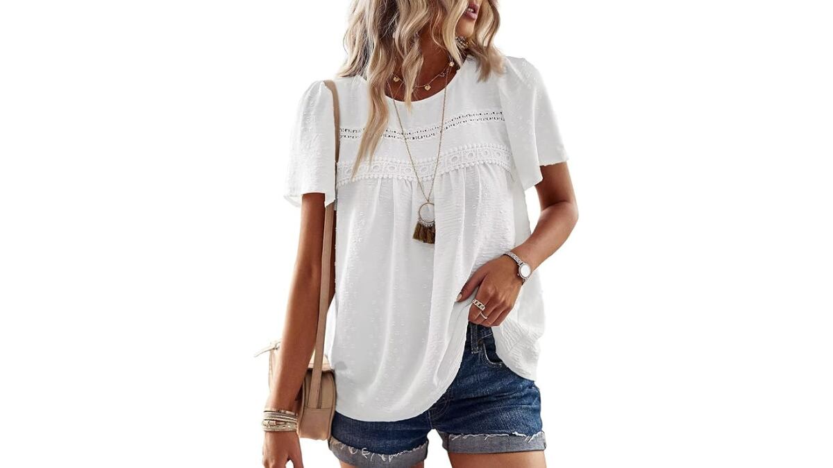 Blusa blanca.