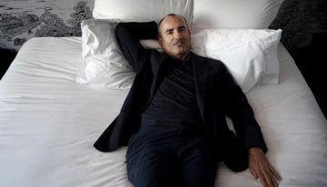 Rafael Santandreu, psicólogo y divulgador sobre el insomnio: «La costumbre de dormir ocho horas del tirón no es natural»