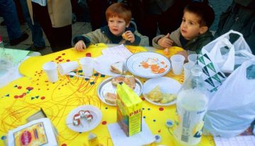 Consumo implantará en las escuelas infantiles de 0 a 3 años menús saludables, con menos frituras y precocinados