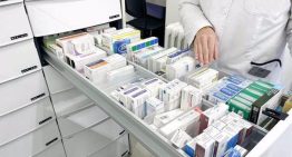 La Agencia Europea de Medicamentos recomienda la retirada de avacopan, un fármaco para dos enfermedades raras que causa daño hepático
