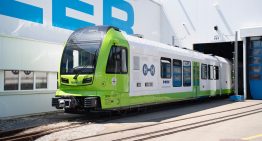Suiza e Italia acaban de resolver un problema que llevaba décadas sin solución: meter un tren de hidrógeno en una vía estrecha