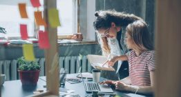 A la generación Z le contaron que el éxito laboral era tener un buen salario. Tener más vida se ha convertido en su nuevo lujo
