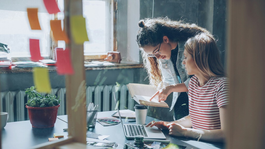 A la generación Z le contaron que el éxito laboral era tener un buen salario. Tener más vida se ha convertido en su nuevo lujo 