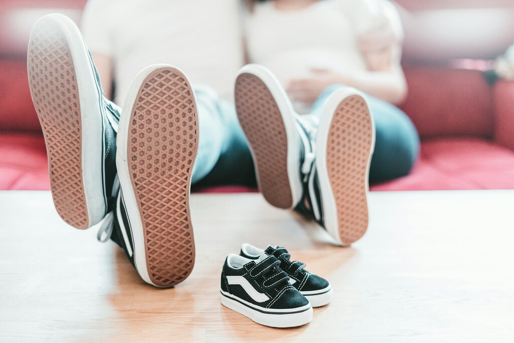 Heredar zapatos parece una gran idea para ahorrar. La biomecánica y los podólogos tienen muy claro que es un error 